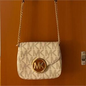 Michael Kors Crossbody bag Color Vanilla